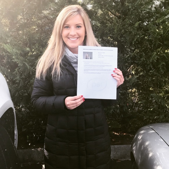 Meet Your Posher - Picture 2 of 3